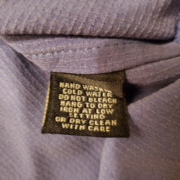 Neiman Marcus Silk Button Down Shirt (L) - Picture 3 of 3